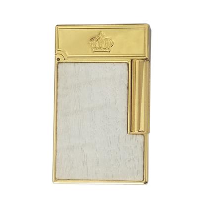 China Minimalist sounding brass top block inlaid with white bark plated gold carving noble slip custom gas lighter for sale