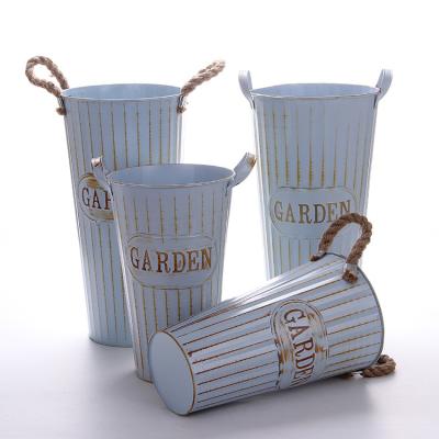 China Garden decoration flowers dry flower pots iron leaf flower buckets wholesale by manufacturers for sale