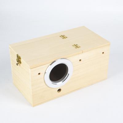 China Viable Breeding Box Bird Peony Tiger Parrot Bird Hatching Box Pet Supplies Solid Wooden Size S for sale