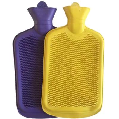 China Wholesale 750ml-2000ml Warmer Bag Water Bottle Filling Rubber Hot Water Bag With Cover for sale