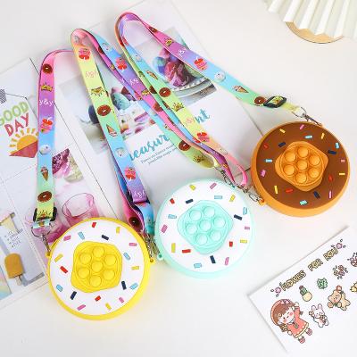 China Wholesale Lightweight Jumping Relieve Stress Donut Silicone Kids Cross - Closure Mini Coin Purses Cute Zipper Body Bags for sale