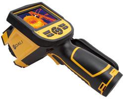 China Waterproof Digital Handheld Thermal Imaging Camera , 3.6'' Touch Screen for sale