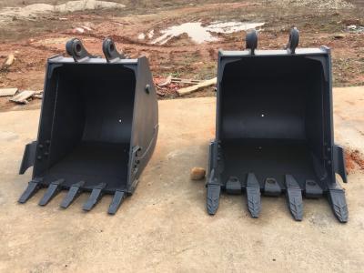 China JCB JS130 Excavator Rock Bucket With Volume 0.9 Cbm To 5 Cbm Black Color for sale