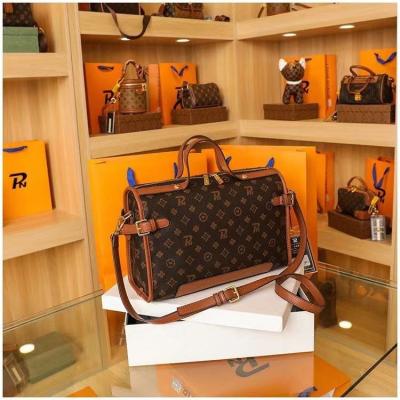 China Guangzhou PORTABLE Factory Designer Wholesale Canvas Tote Bags Luxury Beach Bag Women's Folded Handbags for sale