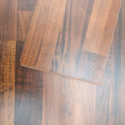 China Factory Price Traditional Waterproof Plastic Laminate Flooring 7mm 8mm 10mm Laminate Wood Flooring 12mm Waterproof for sale