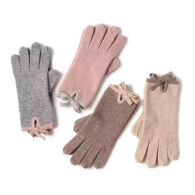 China Knitted Fashion Accessories For Women Warm Winter Cashmere Gloves Women Gloves for sale