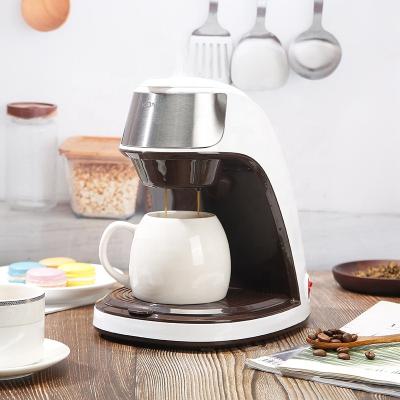 China Hotel Convenient Drip Filter Coffee Machine Small Portable Coffee Machine for sale