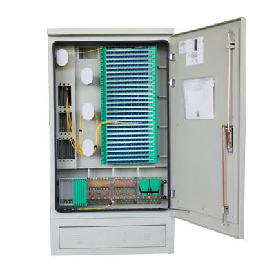 Chine Cabinet de distribution extérieur de fibre de porte simple en acier de 576 noyaux à vendre