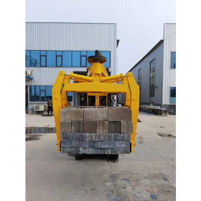 China Brick Plant Factory Selling 16 Ton Forklift Truck Block Clamp Forklift Roll Paper Clamp For Construction for sale