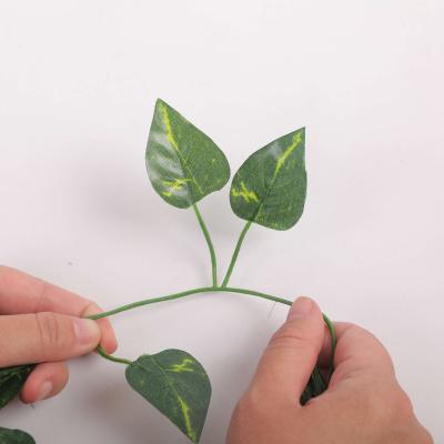 China Silk Flower Plant Vines Wall Hanging Simulation Artificial Rattan Leaves Branches Ivy Leaf Plant Home Wedding Green Plant Decoration for sale