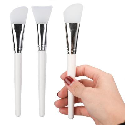 China New Beauty Flat Brush Facial Tools Application Makeup Brush Silicone Mask Brush Cosmetic Brush for sale