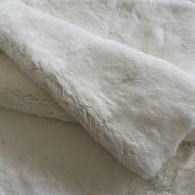 China Wholesale Excellent Quality Rabbit Fur Garment RexRabbit Natural Natural Flat Pelt Fur Rabbit Fur Pelts for sale