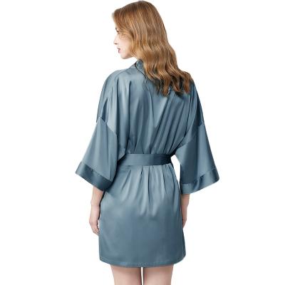 China Low MOQ 2 Pcs Elegant Sleepwear Set Wholesale Casual Satin QUICK DRY Nightgown for sale