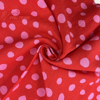 China 155GSM Heat-insulation Rayon Linen Cotton Fabric Sustainable Floral Printed Lawn Fabric For Clothing for sale