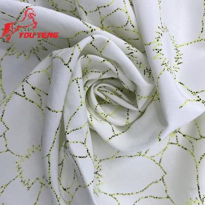 China 70% Viscous Rayon 30% Lyocell Anti-Static Viscous Fabric Floral Printed Fabric Customized Plain Weave Screen Printing Challis For Dress for sale