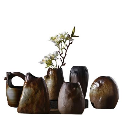 China CLASSIC ceramic decorative indoor flower vase for home decor for sale