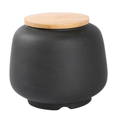 China Seal China Production Wholesale Ceramic Jar Pet Urn Storage Sealed Jar for sale