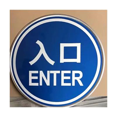 China Frontal Glow Special Design Traffic Road Sign Widely Used Temporary Light Board for sale