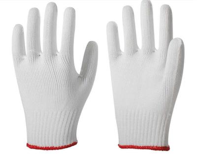 China Comfortable and breathable cotton gloves are high quality and low price industrial white cotton hand knitted gloves for sale