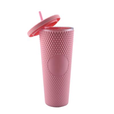 China Sustainable USA Warehouse Tumblers 24oz Reusable Studded Plastic Coffee Mugs Drinkware Bling Double Wall Tumbler With Straw for sale