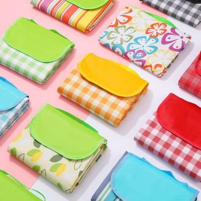 China Large Size Warm Portable Lightweight Foldable Waterproof Colorful Picnic Mat Camping Picnic Blanket Central Institute of Statistics China Factory Direct Sale for sale