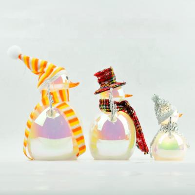 China Best Selling Decorative Glass Snowman Cute Glass Dome Ornaments Christmas Gift for sale