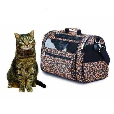 China Cat Portable Breathable Pet Travel Viable Leather Luxury Bag for sale