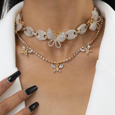 China Butterfly And Other GYX Vintage Jewelry Pending Butterfly Necklace Gold Filled Rhinestone Necklaces For Women Fantasy for sale