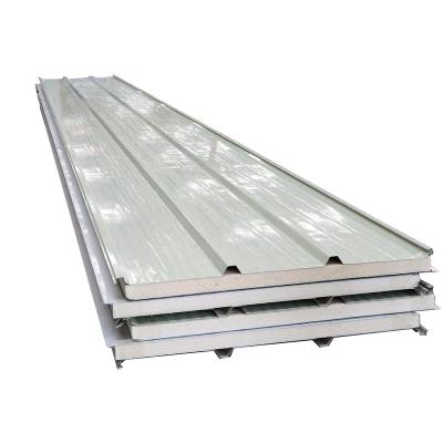 China 1050MM/960MM China Low Price Rigid PU Roof Sandwich Panel Sandwich Wall Panel for sale