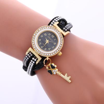 China Cheap hot ladies watch women's non-specific product multi color watch with a quartz key women's bracelet watch for sale