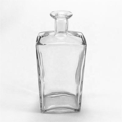 China Glass Beverage 1000ml Square Bottle For Whiskey, Rum, Tequila, Vodka, Liquor for sale