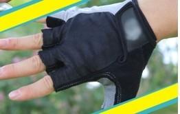 China fingerless bicycle gloves for sale