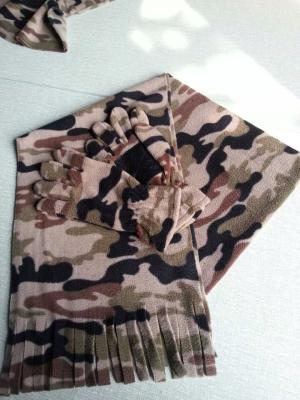 China camo fleece gloves and scarf for sale