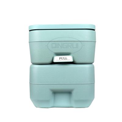 China Modern Superior Public Outdoor Portable Toilet 10L 20L Chemical Sales Universal Toilet Wholesale for sale