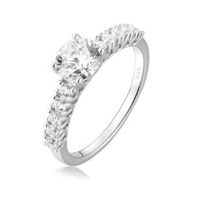 China Romantic Good Quality 925 Sterling Sliver Wedding Ring With White CZ Rhodium Plated Ladies Shape Rings for sale