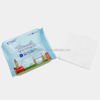 China Tissues 60pcs Facial Extra Absorbent Disposable Towel Bamboo Cotton Cloth 100% Biodegradable Antibacterial Hypoallergenic Fiber Disposable Towel for sale