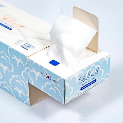 China Factory Wholesale Custom Square Nonwoven / Cotton Remover Makeup Cotton Pad for sale