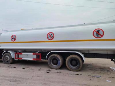 China 351-450hp Siontruk HOWO Euro 3/4/5 8*4 Fuel Tanker Truck 10350X2496X3048mm for Fuel Delivery for sale