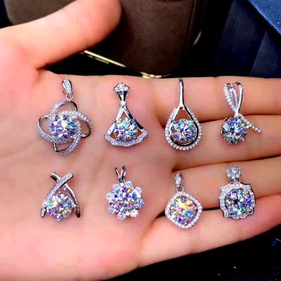 China Wholesale Cheap Wholesale Women's Necklace Trendy High Quality Skyline Moissanite Cubic Silver Necklace Initial Pendant Necklace for sale