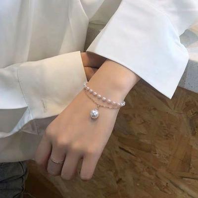 China CLASSIC Charm Horizon Big Bead Dangling Bracelet Natural Freshwater Pearl Handmade Beaded Bracelet for sale