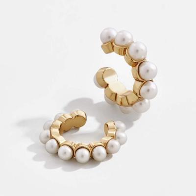 China Office / Quarry 18k Gold Plated C Shaped Pearls Ear Clip Earring For Women for sale