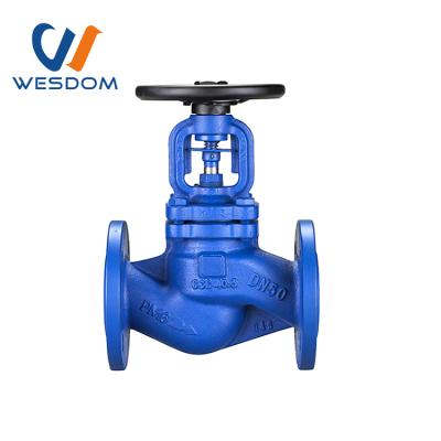 China PN16 PN40 Water Vapor Pneumatic Actuator Globe Valve Price for sale