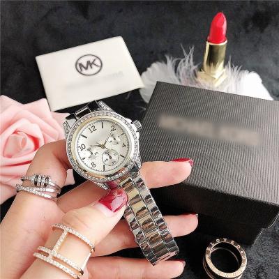 China 2022 Unisex Roman English Roman Diamond Watch Water Shell Home Map Men's Steel Belt With Diamonds Casual Female Watch for sale