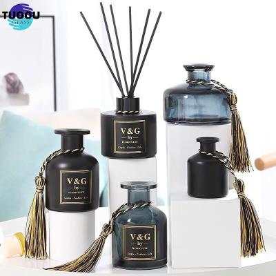 China Aromatherapy diffusion bottle wholesale Aromatherapy glass bottle Reed Luxury Glass Bottle Diffuser for sale