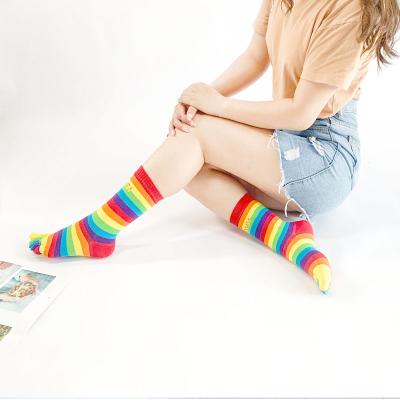 China QUICK DRY Women 5 Fingers Dance Play Pilates Yoga Bangs 5 ​​Toe Crew Five Finger Socks for sale