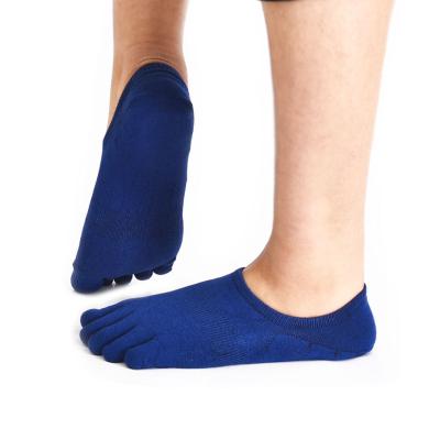 China Pure Color QUICK DRY No Show Socks Non Slip Invisible Socks Mens Toe Socks for sale