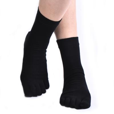 China QUICK DRY Color Mens Bamboo Toe Five Finger Dress Socks for sale