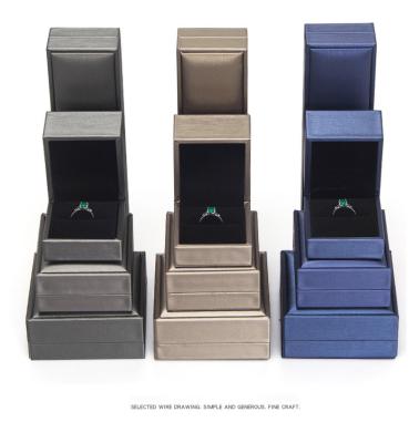 China Top Selling Jewelry Package Customized Ring Woman Jewelry Box Personalized Leather Jewelry Case for sale