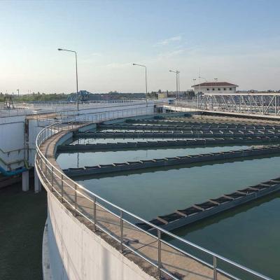 Chine Systèmes d'irrigation d'eau minérale filtrée pure 2000L/heure Systèmes commerciaux d'osmose inverse à vendre