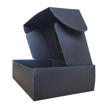 China Custom Printed Matte Black Wine or Beer Mailer Box Recyclable Mailing Boxes With UV Spot for sale